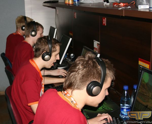  Virtus.pro      a-Gaming.ru